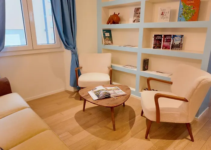 Pellicceria Charm Lägenhet Florens