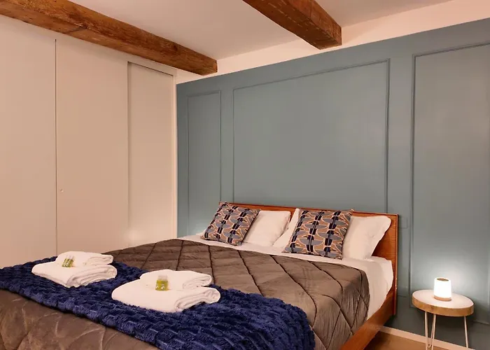 Pellicceria Charm Apartment *